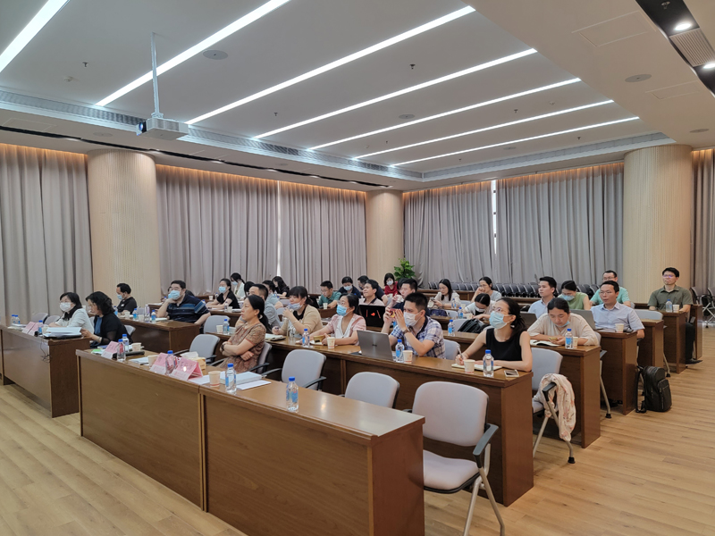 线下宣讲会现场.jpg